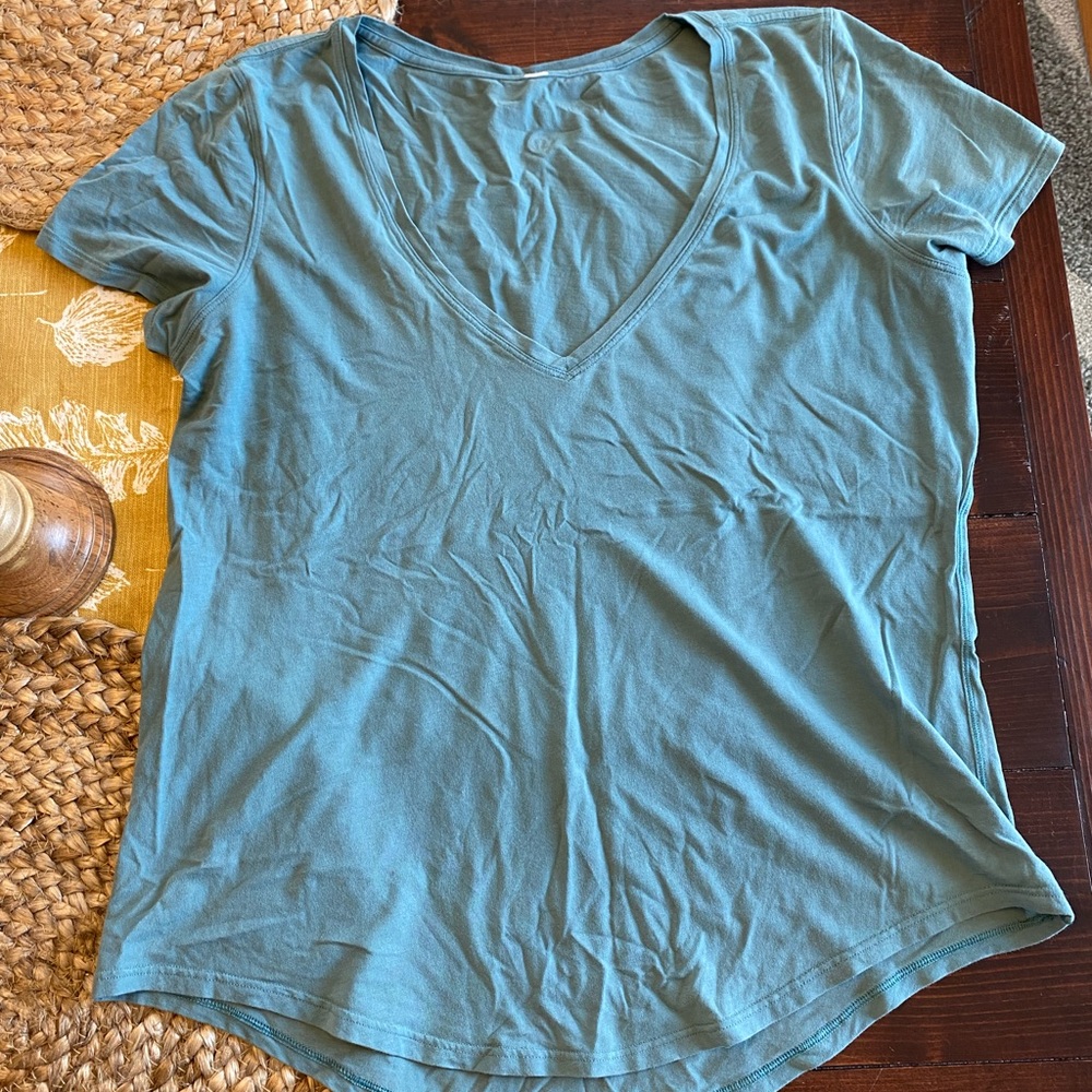Lululemon love tee - 8